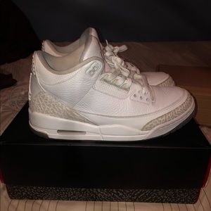 Air Jordan Retro 3 (All White)